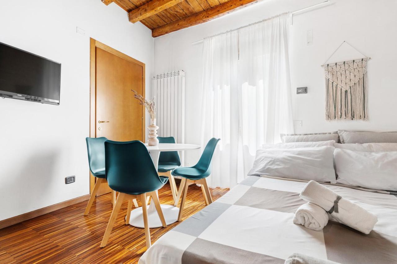 Charming Loft Duomo - Porta Romana Milan Bagian luar foto